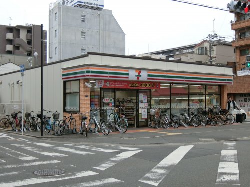 コンビニ　セブンイレブン 守口市駅西店（コンビニ）まで267m