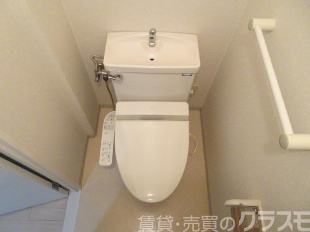 トイレ　ウォシュレット＆ウォームレット