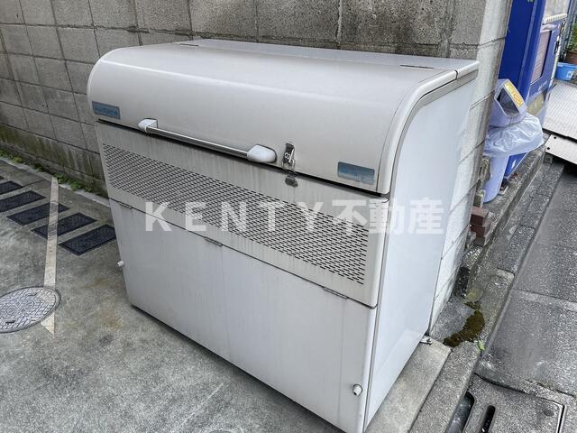 その他共有部分　入居者様専用のゴミ置き場です。