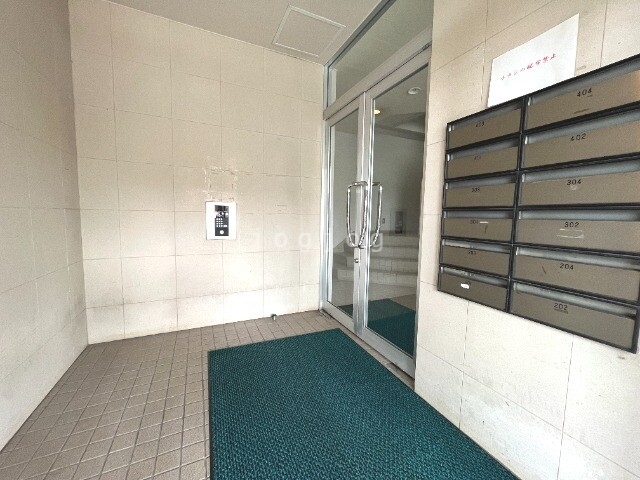 エントランス　オートロック