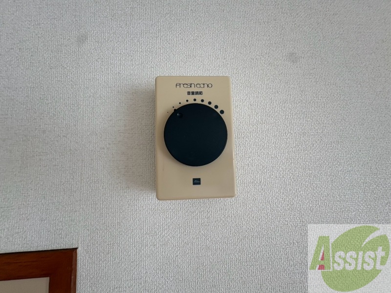 セキュリティ　来客時にはこちらのチャイムで知らせてくれます。