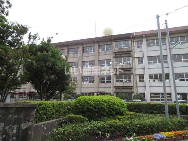 小学校　明治北小学校（小学校）まで1068m