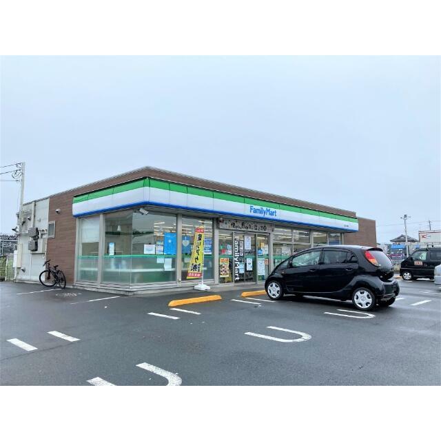 コンビニ　ファミリーマート　愛川中津店（コンビニ）まで1917m