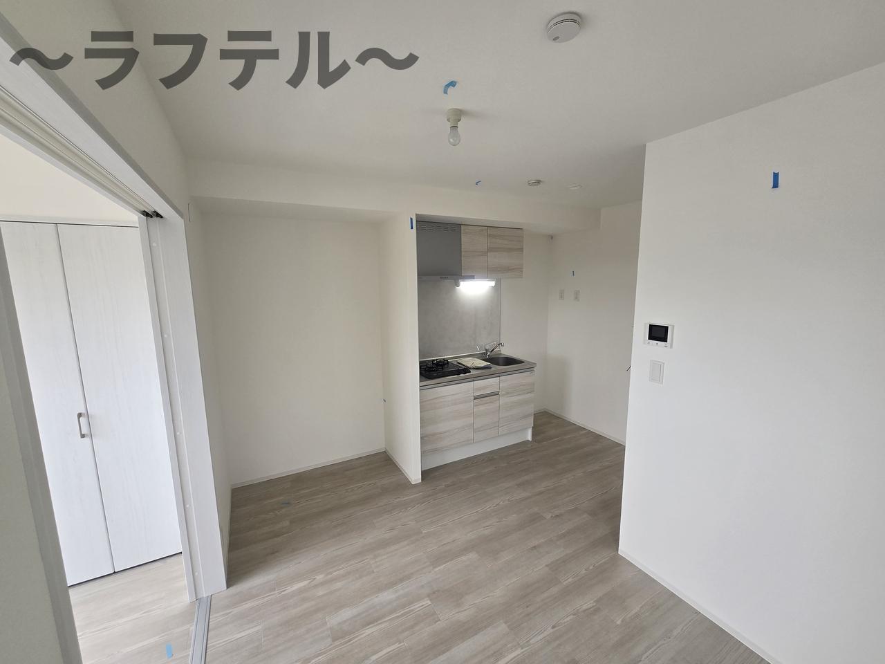 居室・リビング　同メーカー施工　別部屋イメージ写真