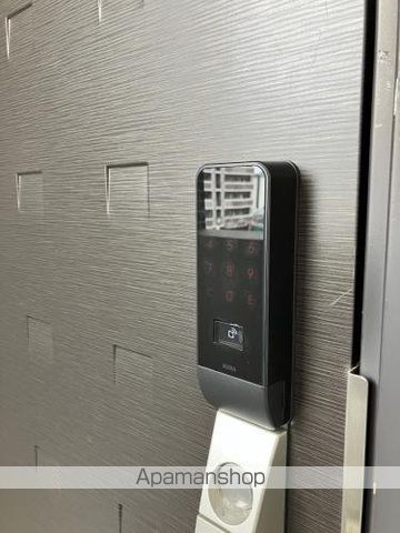 ポワッソン ルージュの玄関写真