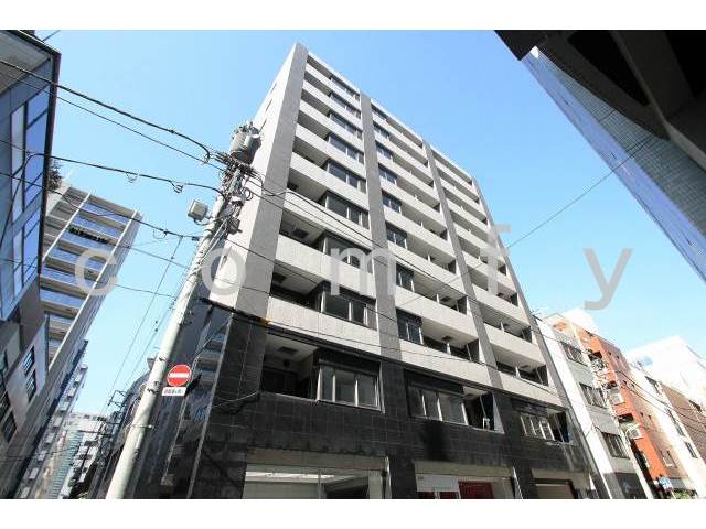 建物外観　タイル貼りの重厚感のある外観