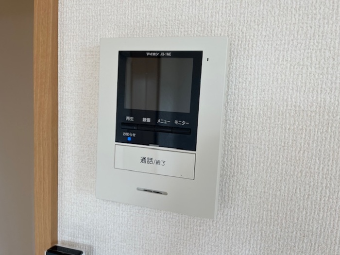セキュリティ　モニター付インターホン