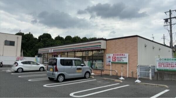 コンビニ　セブンイレブン堺楢葉店（コンビニ）まで808m
