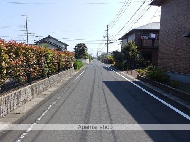 その他　周辺道路（その他）まで10m