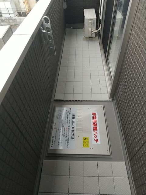 バルコニー