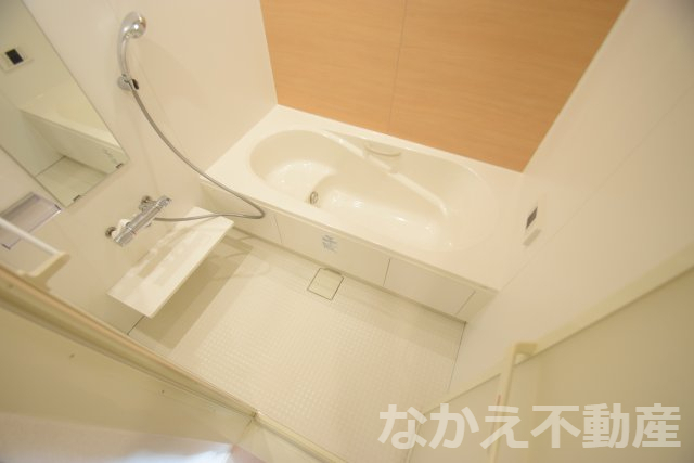 バス・シャワールーム　ゆったり過ごせるお風呂です