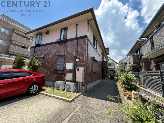 建物外観　TVモニターフォン付きで安心です