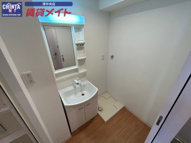 洗面設備　別部屋同型参照