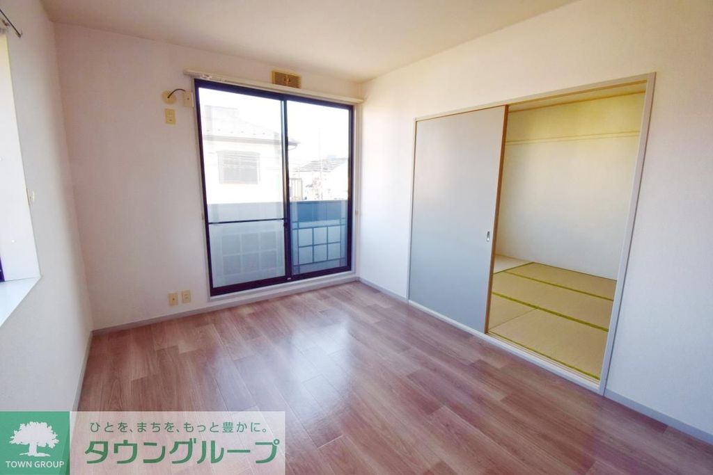 居室・リビング　※別部屋参考写真
