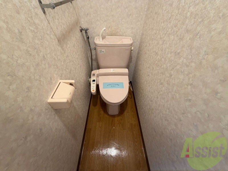 トイレ　ウォシュレット付きのトイレです。快適な空間です。