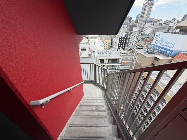 セレニテ難波グランデシュッドの外観写真