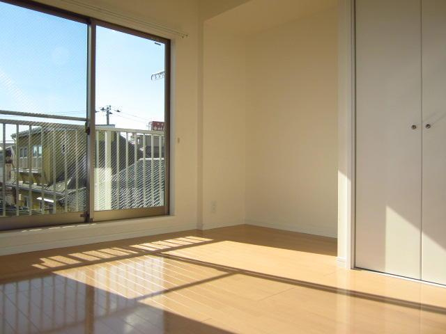 その他部屋・スペース　使い勝手のいい洋室です