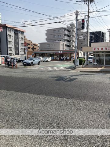 コンビニ　セブン－イレブン博多三筑２丁目店（コンビニ）まで74m