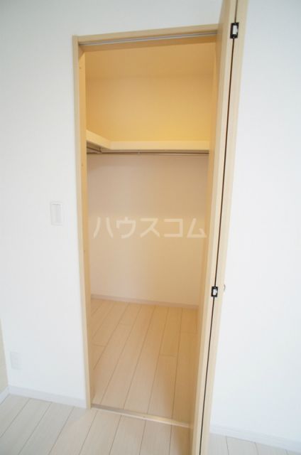 リブリ・アヴェニール新町の内装写真