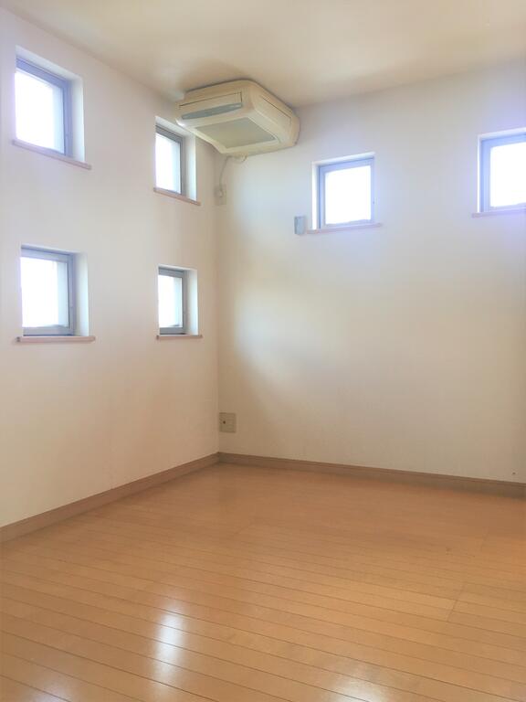瀬田一丁目戸建の内装写真