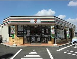コンビニ　セブンイレブン 横浜西谷町店（コンビニ）まで52m