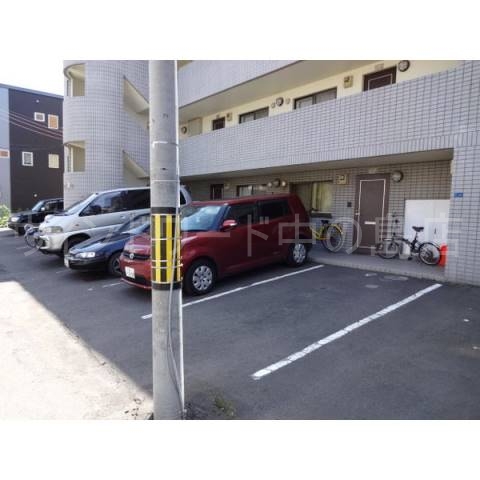駐車場　詳細は、ウィンドワード中の島店までご相談下さい。