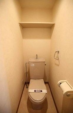 トイレ　※同仕様写真含む