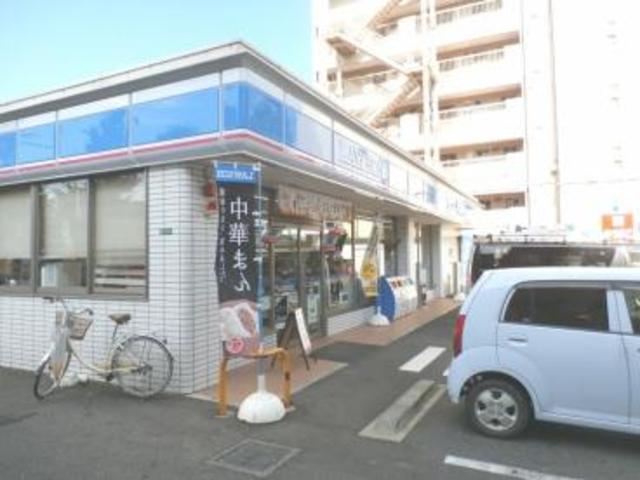 コンビニ　ローソン練馬関町北三丁目店（コンビニ）まで521m