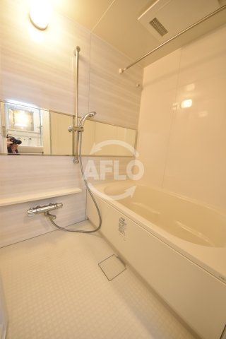 バス・シャワールーム　ATKレジデンスなにわ橋　浴室