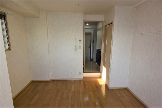 居室・リビング　写真は同マンションの別のお部屋のものです