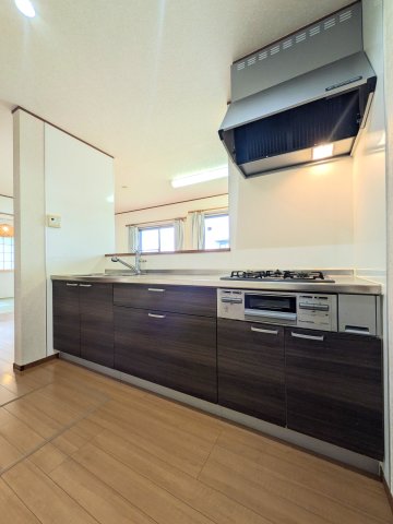 下浜田町戸建のキッチン写真