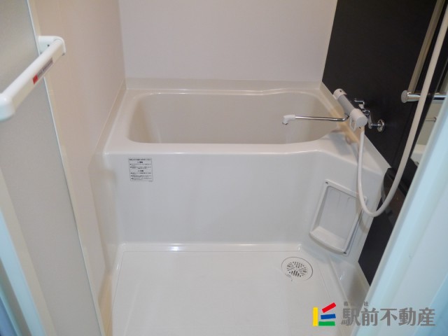 バス・シャワールーム　※写真は同タイプ別部屋です