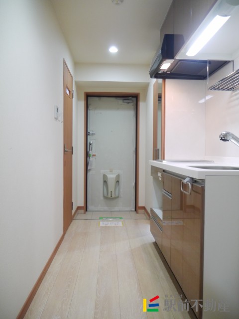 玄関　※写真は同タイプ別部屋です