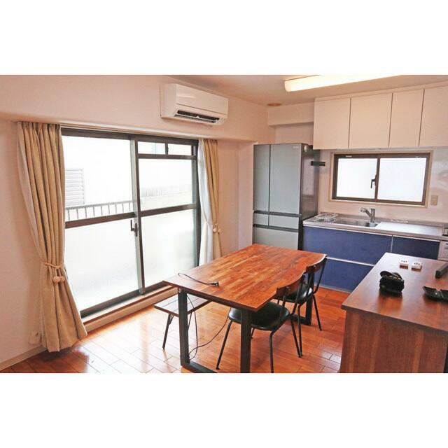 大田区多摩川2丁目住宅の居間写真