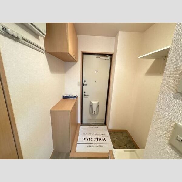 玄関　玄関