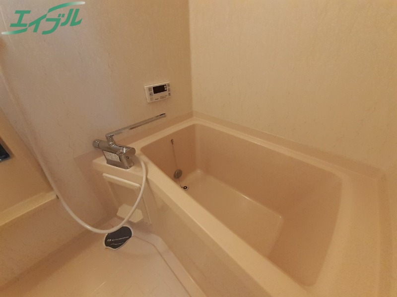 バス・シャワールーム　同タイプ部屋写真です。