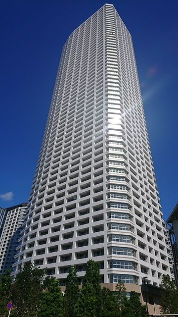 ザ・パークハウス西新宿タワー60の外観写真