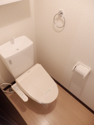 ＪＲ湖西線 堅田駅 徒歩12分 2階建 築14年のトイレ写真