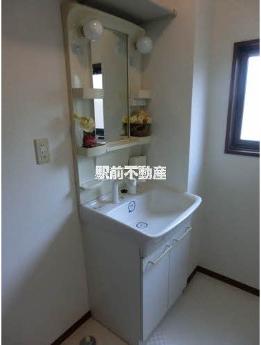 ファーストグランデYSK B棟の内装写真