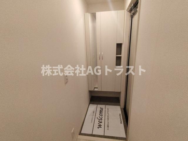 Seed 東大宮の玄関写真