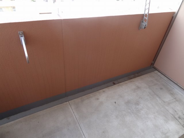 地下鉄御堂筋線 中津駅 徒歩9分 9階建 築22年の内装写真