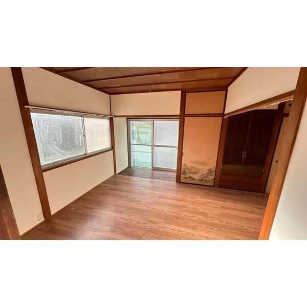 丸山町1丁目貸家の内装写真