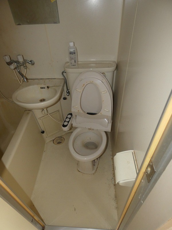 ＪＲ京浜東北線 西川口駅 徒歩4分 12階建 築34年のトイレ写真