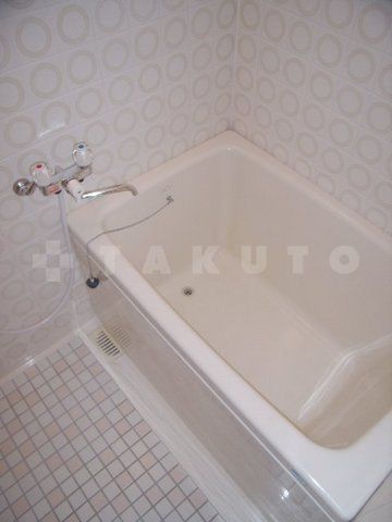 T メゾンクレールIの風呂写真