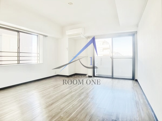 居室・リビング　洋室のお部屋です。