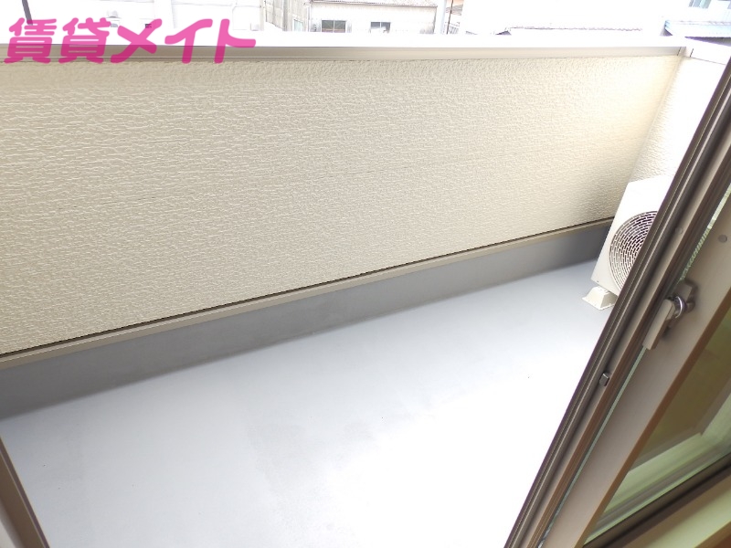バルコニー　同型参考写真