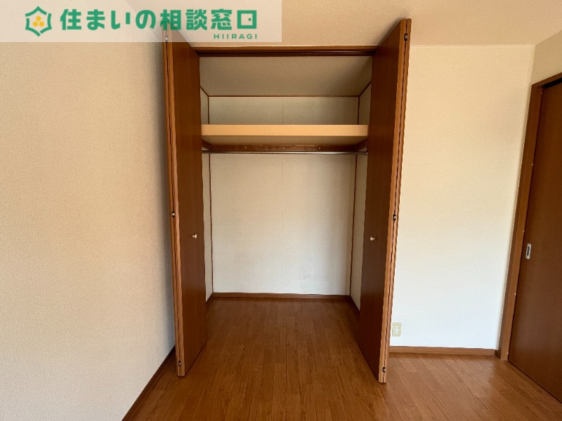 収納　同型
