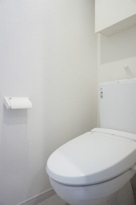 リブリ・アウレリア大久保のトイレ写真