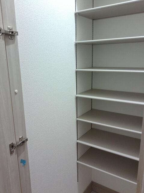 玄関　大容量の下駄箱