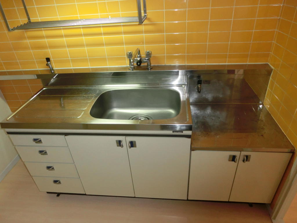 キッチン　※写真は別のお部屋のものです。現況を優先させて頂きます。